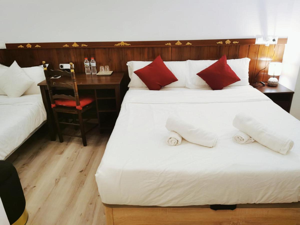 Casa de hóspedes Barcelona Coronahostal *